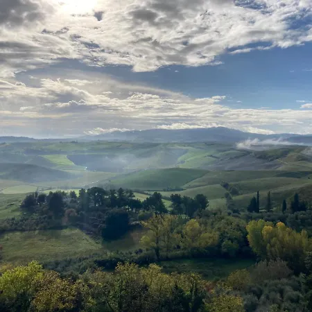 Dream House In With Unic Country View And Terrace Wifi Ac Terricciola